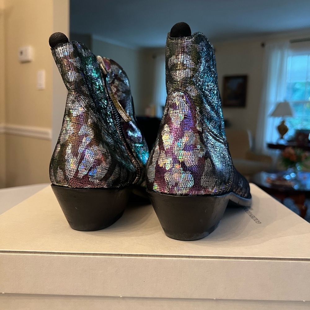 Golden Goose Booties - Picture 3 of 8